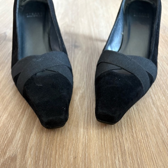 Stuart Weitzman Black Suede Kitten Heels – Size 7M - Picture 2 of 5